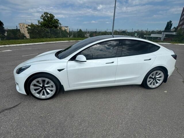 Белый Тесла Модель 3, объемом двигателя 0 л и пробегом 85 тыс. км за 21400 $, фото 1 на Automoto.ua