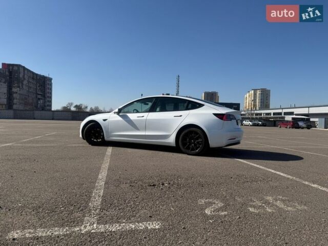 Білий Тесла Модель 3, об'ємом двигуна 0 л та пробігом 100 тис. км за 25000 $, фото 9 на Automoto.ua