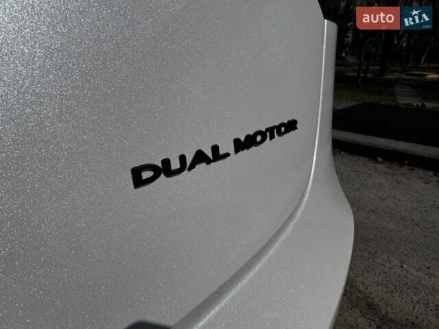 Белый Тесла Модель 3, объемом двигателя 0 л и пробегом 55 тыс. км за 22990 $, фото 10 на Automoto.ua