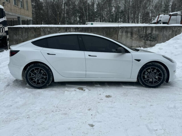 Белый Тесла Модель 3, объемом двигателя 0 л и пробегом 62 тыс. км за 23100 $, фото 23 на Automoto.ua