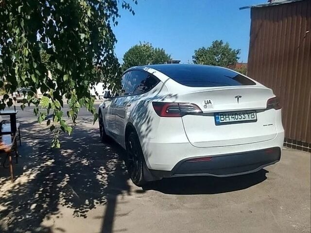 Белый Тесла Модель 3, объемом двигателя 0 л и пробегом 50 тыс. км за 24900 $, фото 3 на Automoto.ua