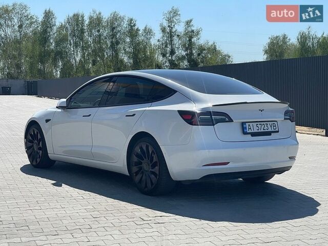 Білий Тесла Модель 3, об'ємом двигуна 0 л та пробігом 68 тис. км за 26800 $, фото 8 на Automoto.ua