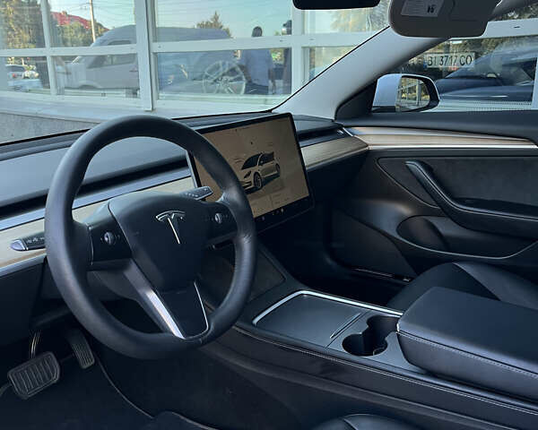 Білий Тесла Модель 3, об'ємом двигуна 0 л та пробігом 55 тис. км за 22700 $, фото 11 на Automoto.ua