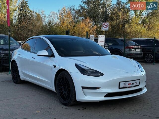 Білий Тесла Модель 3, об'ємом двигуна 0 л та пробігом 155 тис. км за 20655 $, фото 8 на Automoto.ua