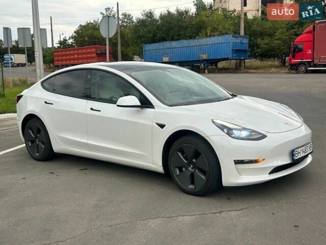 Белый Тесла Модель 3, объемом двигателя 0 л и пробегом 140 тыс. км за 20999 $, фото 13 на Automoto.ua