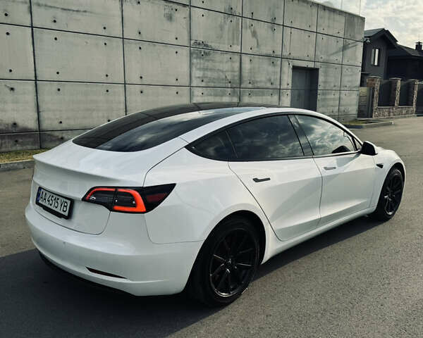 Білий Тесла Модель 3, об'ємом двигуна 0 л та пробігом 41 тис. км за 21500 $, фото 15 на Automoto.ua