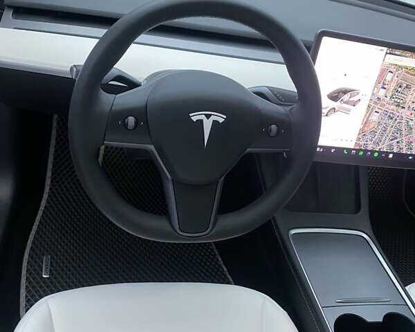 Білий Тесла Модель 3, об'ємом двигуна 0 л та пробігом 22 тис. км за 28900 $, фото 11 на Automoto.ua