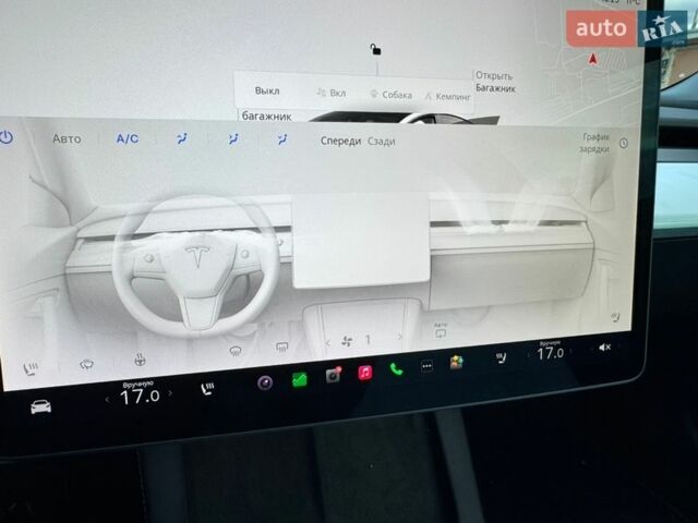 Белый Тесла Модель 3, объемом двигателя 0 л и пробегом 64 тыс. км за 21999 $, фото 10 на Automoto.ua