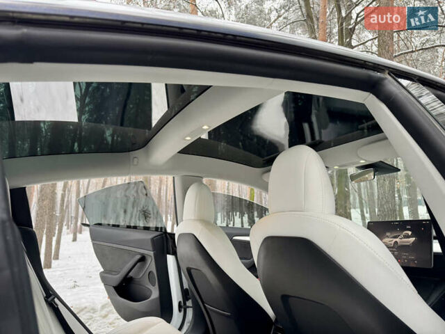 Білий Тесла Модель 3, об'ємом двигуна 0 л та пробігом 89 тис. км за 22000 $, фото 25 на Automoto.ua