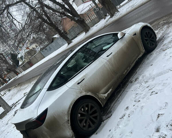 Белый Тесла Модель 3, объемом двигателя 0 л и пробегом 22 тыс. км за 16100 $, фото 2 на Automoto.ua