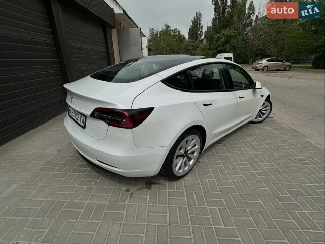 Білий Тесла Модель 3, об'ємом двигуна 0 л та пробігом 41 тис. км за 17200 $, фото 1 на Automoto.ua