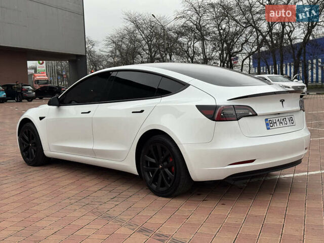 Белый Тесла Модель 3, объемом двигателя 0 л и пробегом 31 тыс. км за 20900 $, фото 12 на Automoto.ua