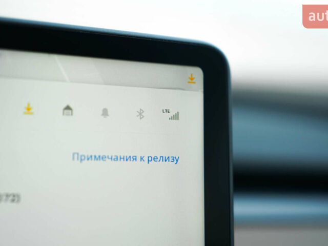 Белый Тесла Модель 3, объемом двигателя 0 л и пробегом 26 тыс. км за 32400 $, фото 28 на Automoto.ua
