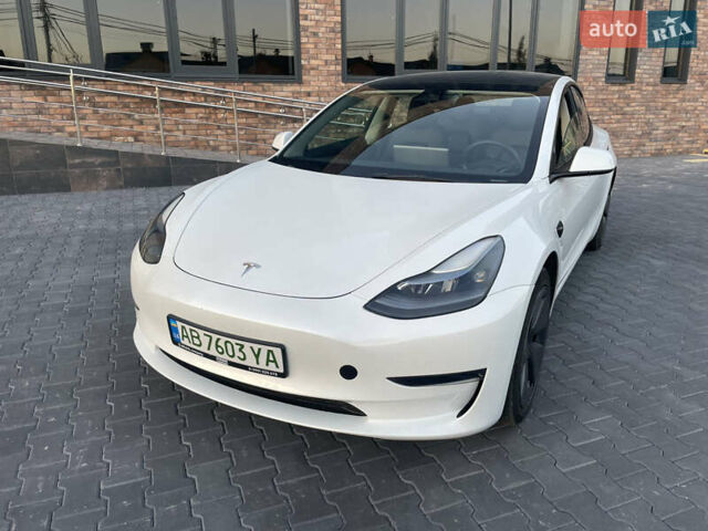 Белый Тесла Модель 3, объемом двигателя 0 л и пробегом 142 тыс. км за 19500 $, фото 1 на Automoto.ua