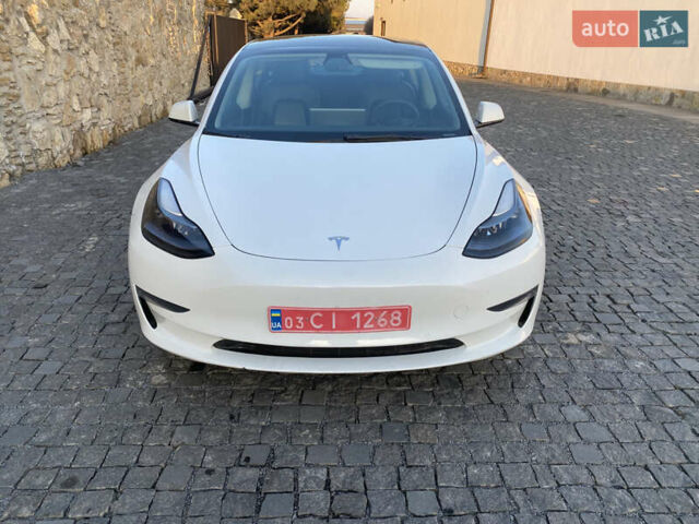 Белый Тесла Модель 3, объемом двигателя 0 л и пробегом 258 тыс. км за 14000 $, фото 4 на Automoto.ua