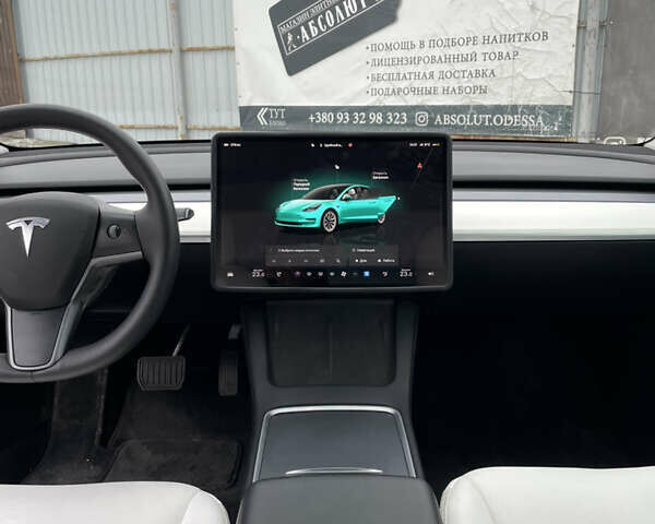 Білий Тесла Модель 3, об'ємом двигуна 0 л та пробігом 62 тис. км за 21500 $, фото 11 на Automoto.ua