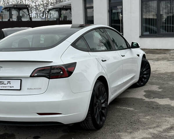 Белый Тесла Модель 3, объемом двигателя 0 л и пробегом 8 тыс. км за 28500 $, фото 15 на Automoto.ua