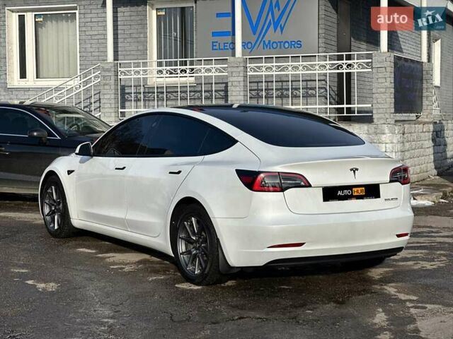 Білий Тесла Модель 3, об'ємом двигуна 0 л та пробігом 36 тис. км за 23500 $, фото 5 на Automoto.ua