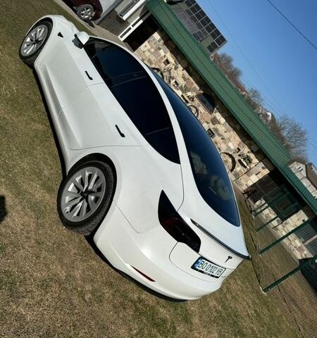 Білий Тесла Модель 3, об'ємом двигуна 0 л та пробігом 65 тис. км за 21000 $, фото 10 на Automoto.ua