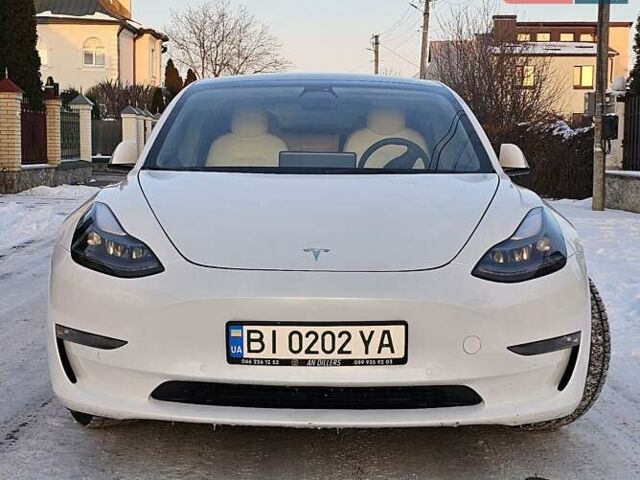 Білий Тесла Модель 3, об'ємом двигуна 0 л та пробігом 96 тис. км за 18500 $, фото 6 на Automoto.ua
