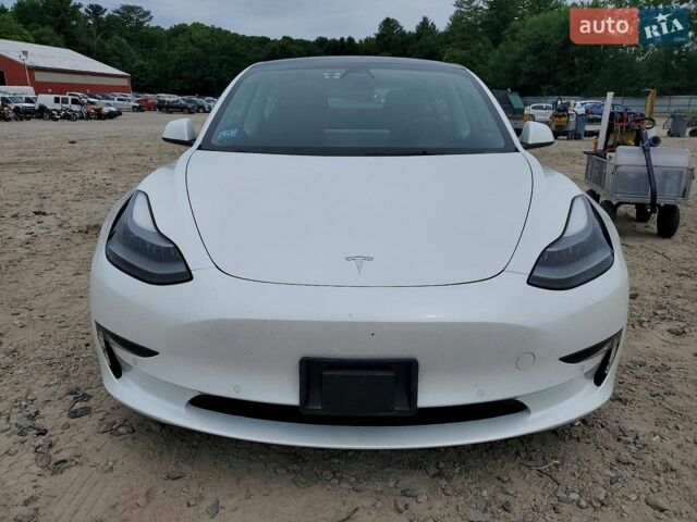 Білий Тесла Модель 3, об'ємом двигуна 0 л та пробігом 73 тис. км за 6000 $, фото 5 на Automoto.ua