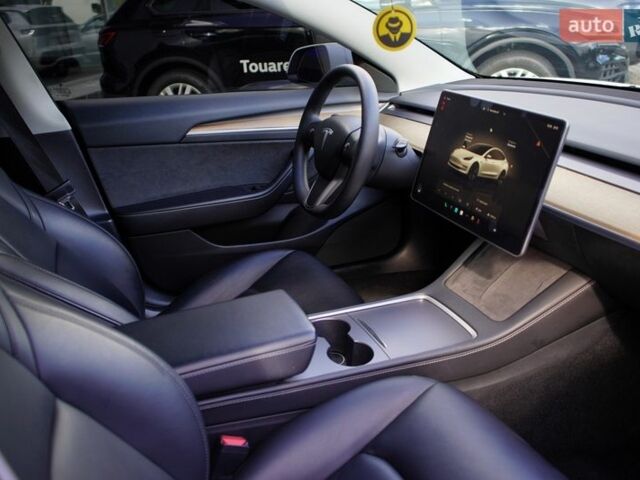 Білий Тесла Модель 3, об'ємом двигуна 0 л та пробігом 33 тис. км за 19499 $, фото 27 на Automoto.ua