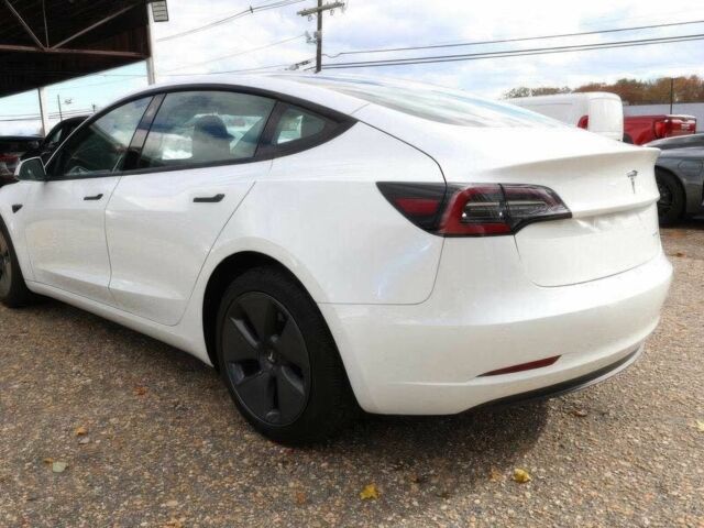 Білий Тесла Модель 3, об'ємом двигуна 0 л та пробігом 18 тис. км за 8900 $, фото 3 на Automoto.ua