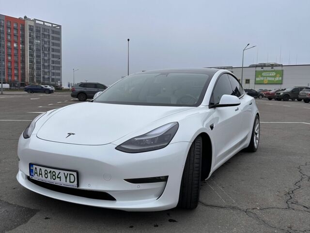 Белый Тесла Модель 3, объемом двигателя 0 л и пробегом 81 тыс. км за 21000 $, фото 1 на Automoto.ua