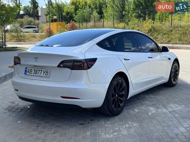 Белый Тесла Модель 3, объемом двигателя 0 л и пробегом 72 тыс. км за 20999 $, фото 8 на Automoto.ua