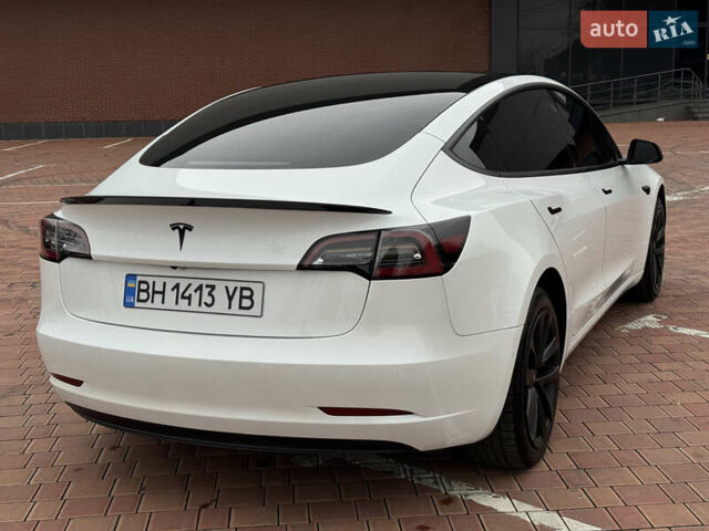 Белый Тесла Модель 3, объемом двигателя 0 л и пробегом 31 тыс. км за 20900 $, фото 11 на Automoto.ua