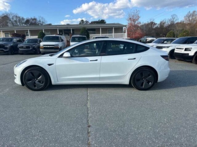 Білий Тесла Модель 3, об'ємом двигуна 0 л та пробігом 15 тис. км за 17600 $, фото 4 на Automoto.ua