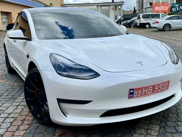Тесла Модель 3 2022 у Луцьку на Automoto.ua Білий Тесла Модель 3, об'ємом двигуна 0 л та пробігом 2 тис. км за 22800 $, фото 6 на Automoto.ua