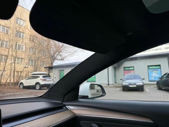 Білий Тесла Модель 3, об'ємом двигуна 0 л та пробігом 68 тис. км за 20500 $, фото 1 на Automoto.ua