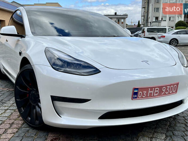 Білий Тесла Модель 3, об'ємом двигуна 0 л та пробігом 2 тис. км за 23700 $, фото 4 на Automoto.ua