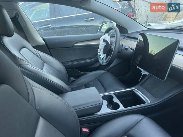 Белый Тесла Модель 3, объемом двигателя 0 л и пробегом 90 тыс. км за 13700 $, фото 8 на Automoto.ua
