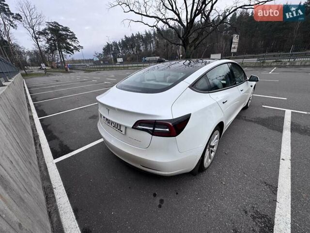 Білий Тесла Модель 3, об'ємом двигуна 0 л та пробігом 108 тис. км за 22000 $, фото 5 на Automoto.ua