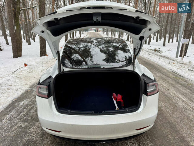 Білий Тесла Модель 3, об'ємом двигуна 0 л та пробігом 89 тис. км за 22000 $, фото 27 на Automoto.ua