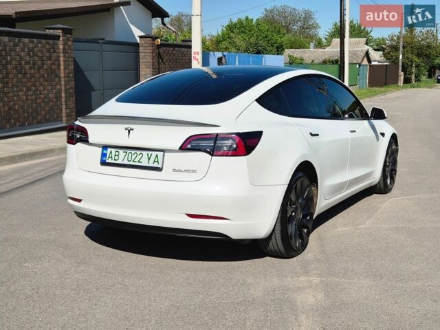 Білий Тесла Модель 3, об'ємом двигуна 0 л та пробігом 48 тис. км за 23500 $, фото 14 на Automoto.ua