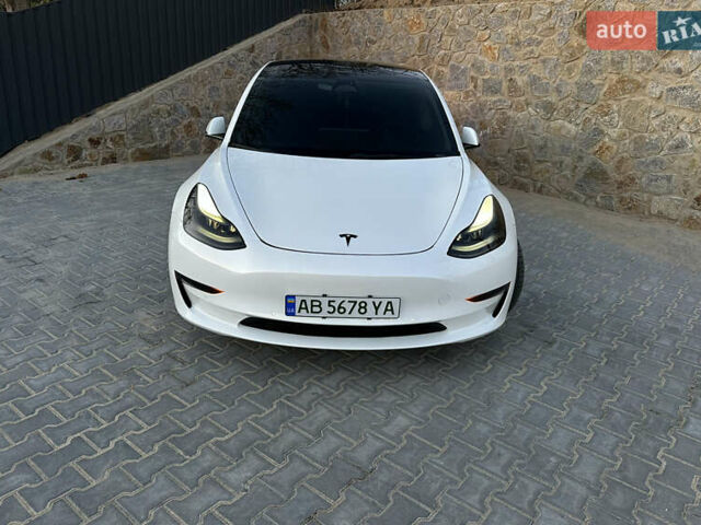 Белый Тесла Модель 3, объемом двигателя 0 л и пробегом 46 тыс. км за 28500 $, фото 20 на Automoto.ua