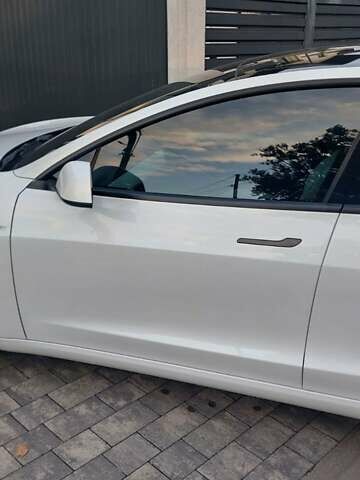 Білий Тесла Модель 3, об'ємом двигуна 0 л та пробігом 35 тис. км за 21800 $, фото 13 на Automoto.ua