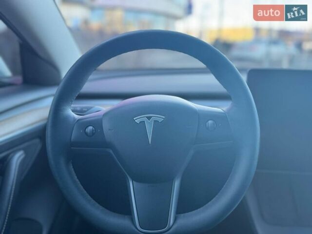 Білий Тесла Модель 3, об'ємом двигуна 0 л та пробігом 102 тис. км за 26490 $, фото 12 на Automoto.ua