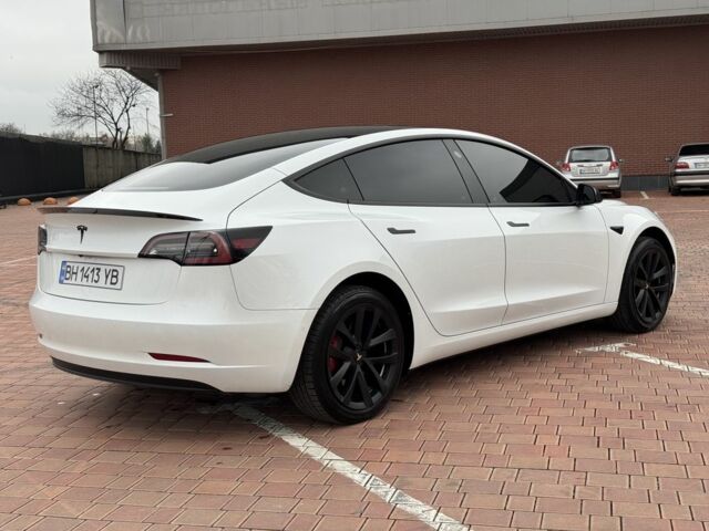 Белый Тесла Модель 3, объемом двигателя 0 л и пробегом 31 тыс. км за 19300 $, фото 9 на Automoto.ua