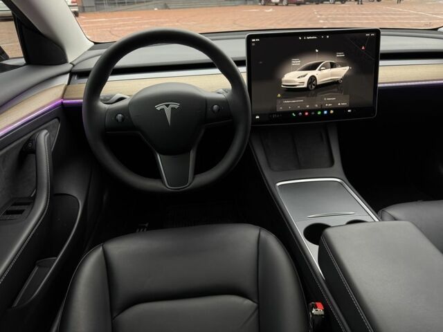 Білий Тесла Модель 3, об'ємом двигуна 0 л та пробігом 31 тис. км за 19300 $, фото 15 на Automoto.ua