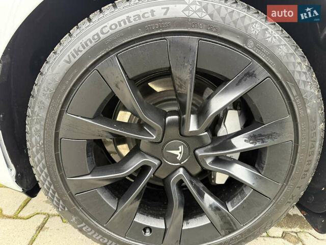 Белый Тесла Модель 3, объемом двигателя 0 л и пробегом 55 тыс. км за 19200 $, фото 9 на Automoto.ua