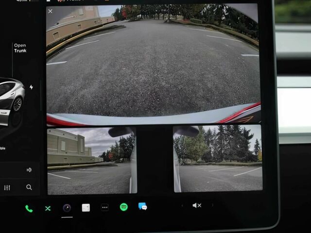 Белый Тесла Модель 3, объемом двигателя 0 л и пробегом 29 тыс. км за 9100 $, фото 9 на Automoto.ua