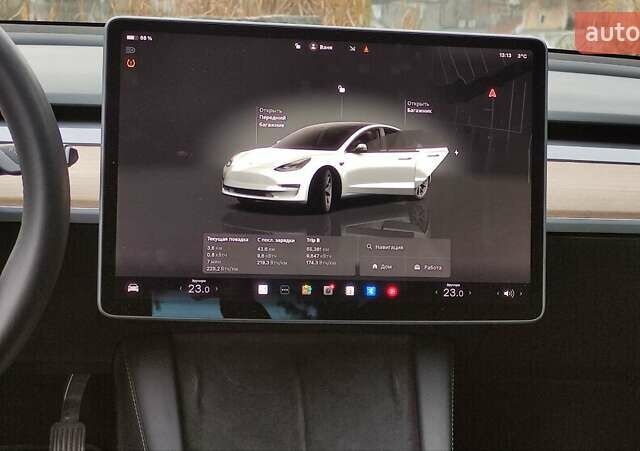 Білий Тесла Модель 3, об'ємом двигуна 0 л та пробігом 58 тис. км за 23500 $, фото 8 на Automoto.ua
