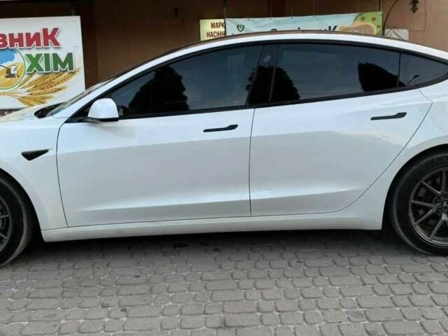 Білий Тесла Модель 3, об'ємом двигуна 0 л та пробігом 79 тис. км за 14500 $, фото 9 на Automoto.ua