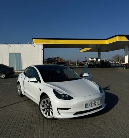 Белый Тесла Модель 3, объемом двигателя 0 л и пробегом 132 тыс. км за 19800 $, фото 25 на Automoto.ua