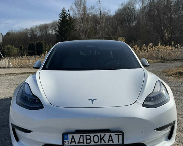 Білий Тесла Модель 3, об'ємом двигуна 0 л та пробігом 47 тис. км за 21500 $, фото 11 на Automoto.ua