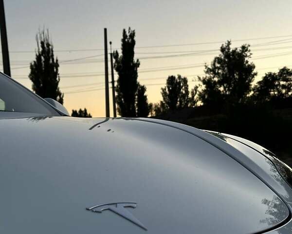 Тесла Модель 3 2022 у Кривому Розі на Automoto.ua Білий Тесла Модель 3, об'ємом двигуна 0 л та пробігом 144 тис. км за 18000 $, фото 15 на Automoto.ua